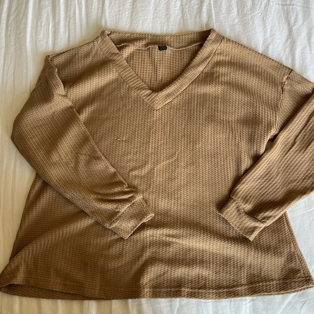 Waffle knit long sleeve oversized size M